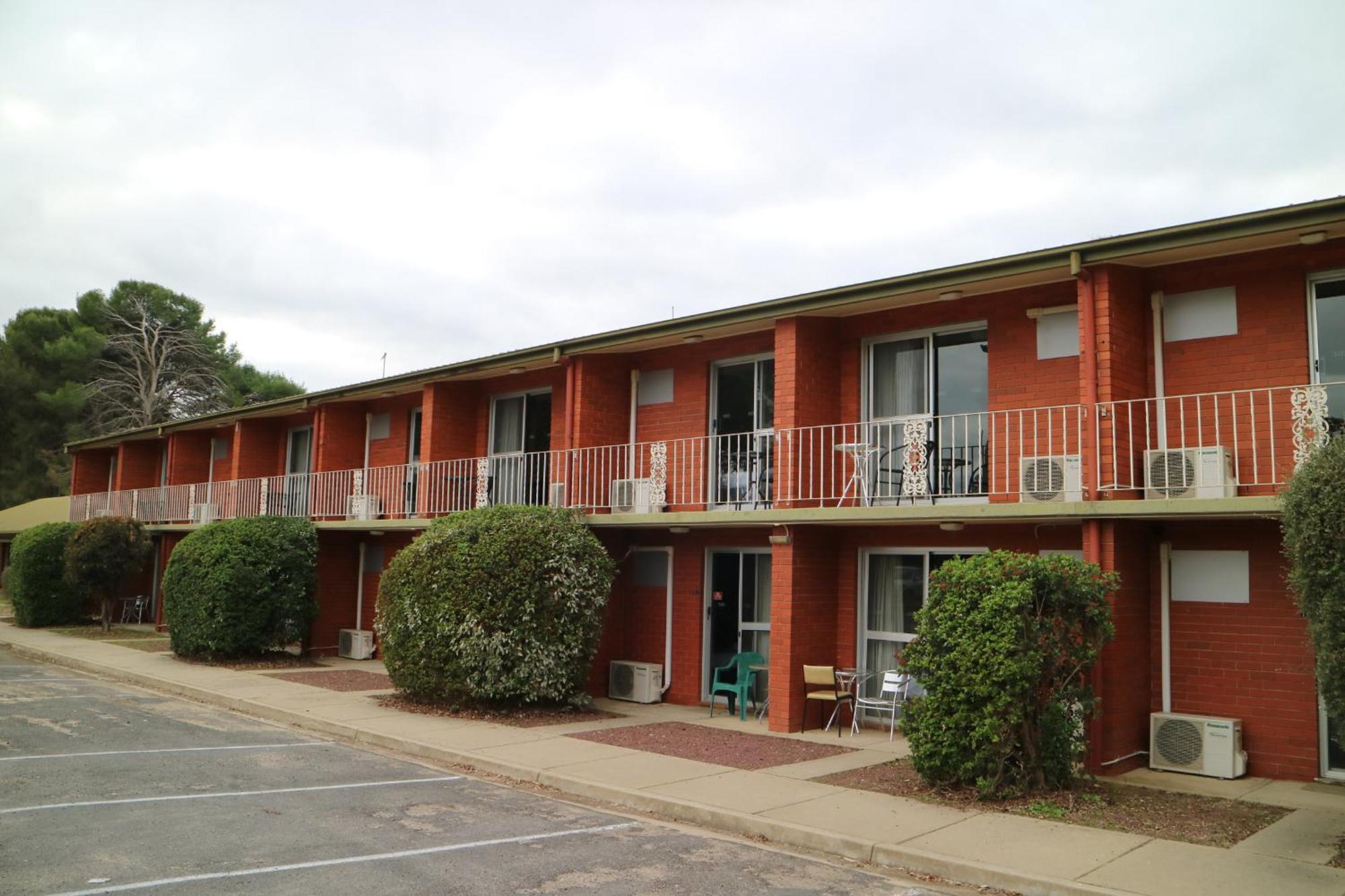 Corowa Golf Club Motel Exterior photo